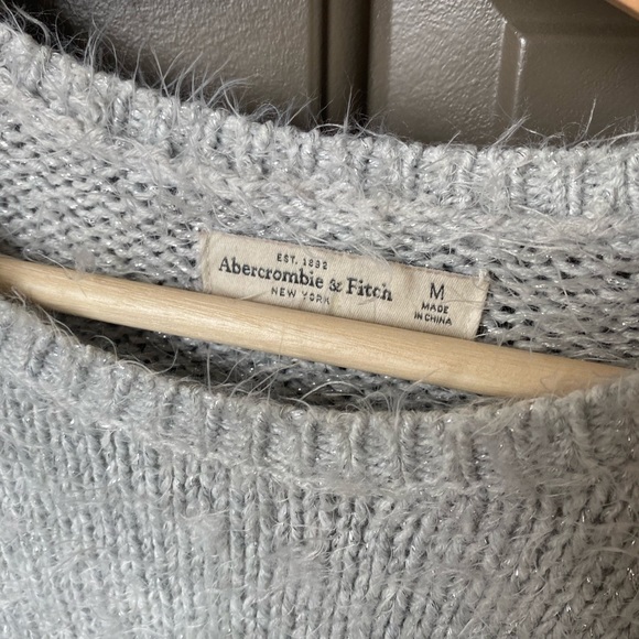 A&F SWEATER - Picture 2 of 2